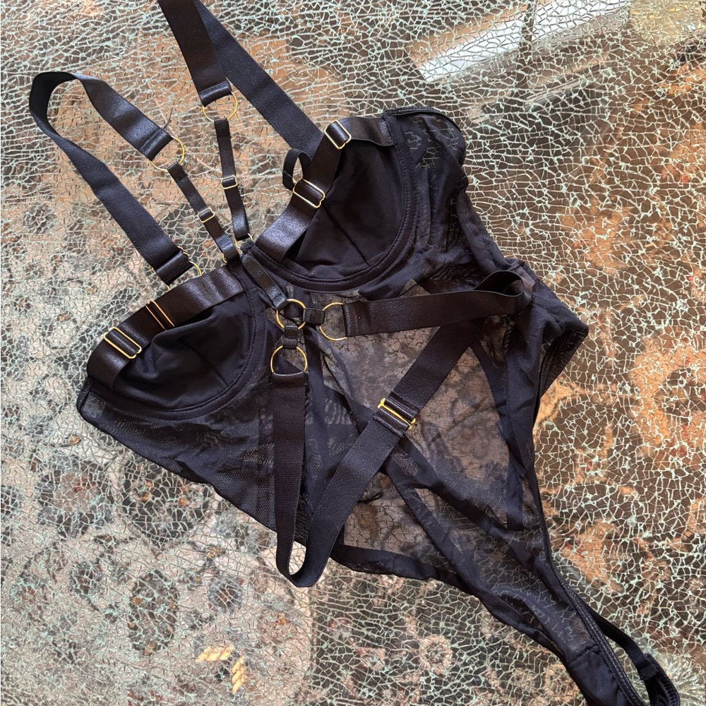 Halter neck criss cross back black push up sexy mesh body suit
